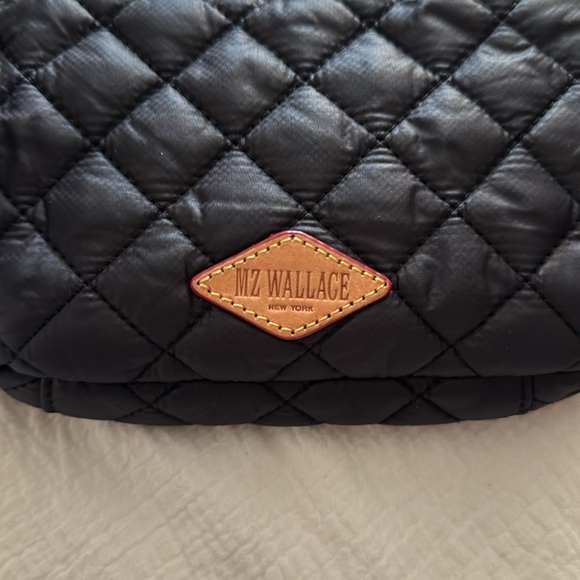 NEVER WORN MZ metro belt bag - Picture 6 of 7